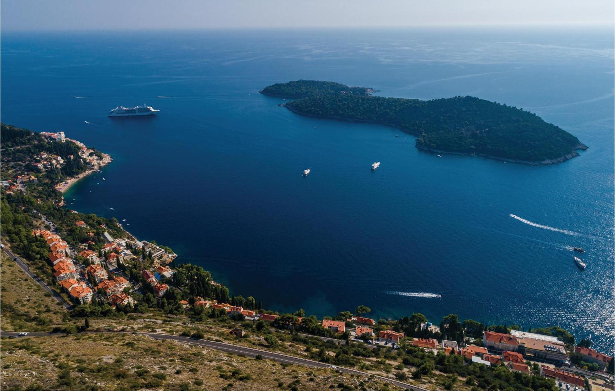 Pet Friendly Apartment In Bosanka With Kitchen Dubrovnik Bagian luar foto